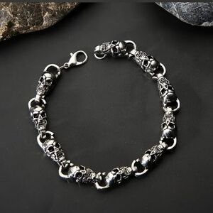 Stainless steel bracelet